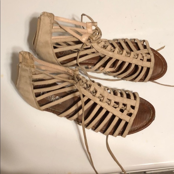 Strappy sandals - Picture 1 of 2
